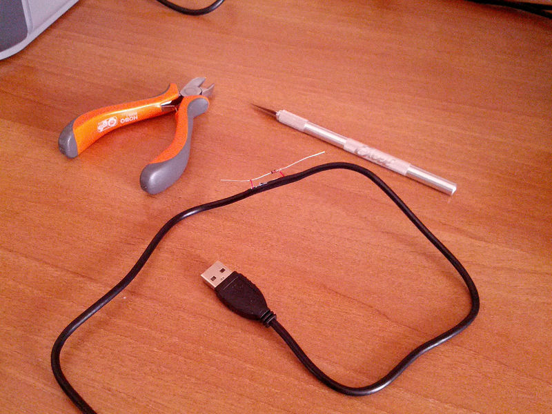 File:Usb-diode.jpg