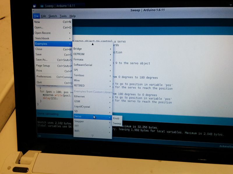 File:Miniservo mod 210.jpg