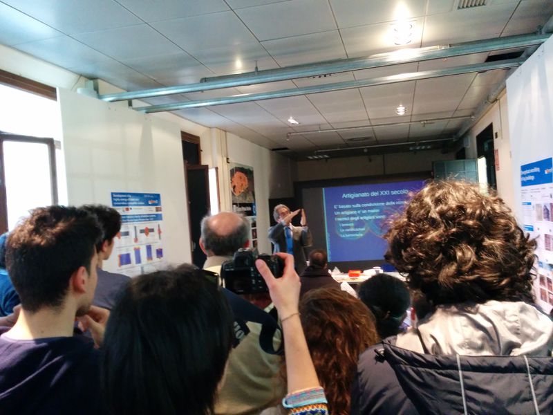 File:Renzo ad2014.jpg